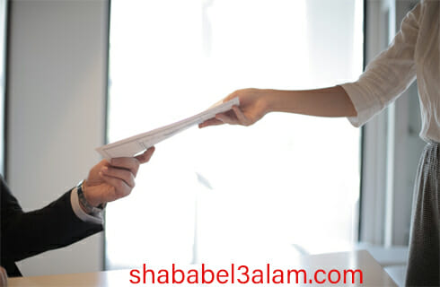 طريقة استخراج كعب عمل إلكترونيًا أو من مكتب العمل